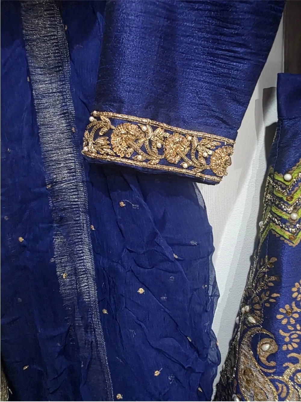 Famous designer Fazia Ahmed Royal Blue Raw Silk 3pc LehngaCholi Set Wedding S